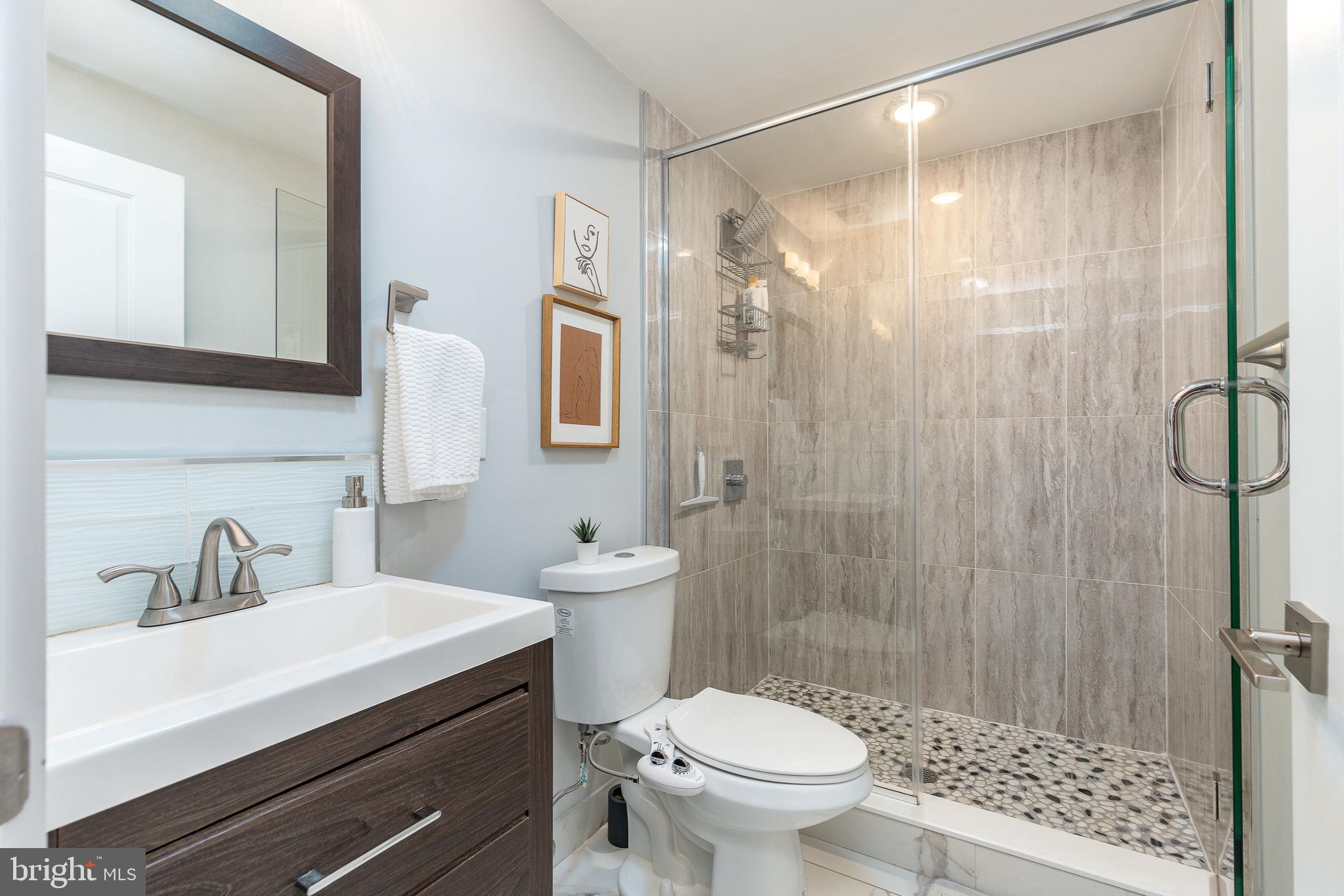 OLDE KENSINGTON - Residential