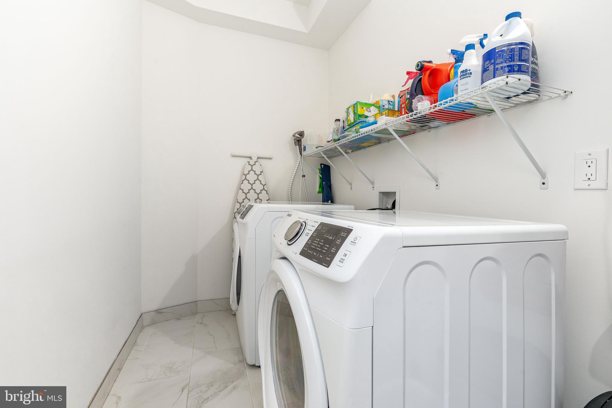 OLDE KENSINGTON - Residential