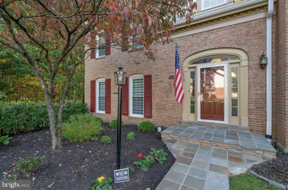 9801 BURKE POND LANE