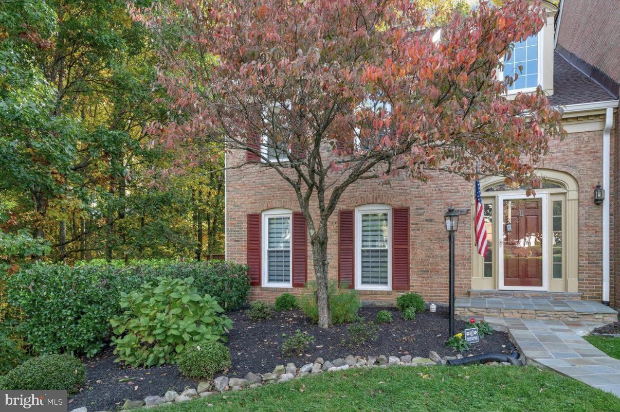 9801 BURKE POND LANE