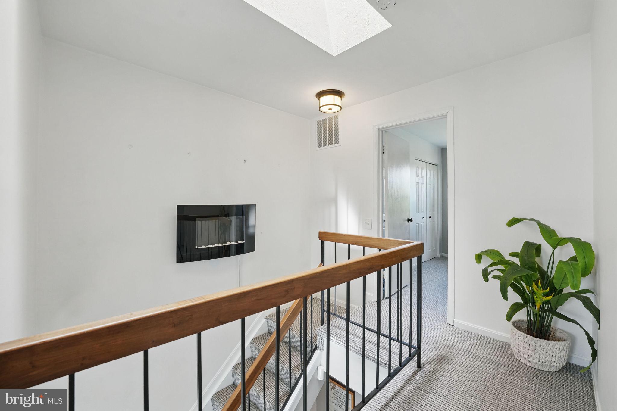 FRANKLIN GLEN - Residential