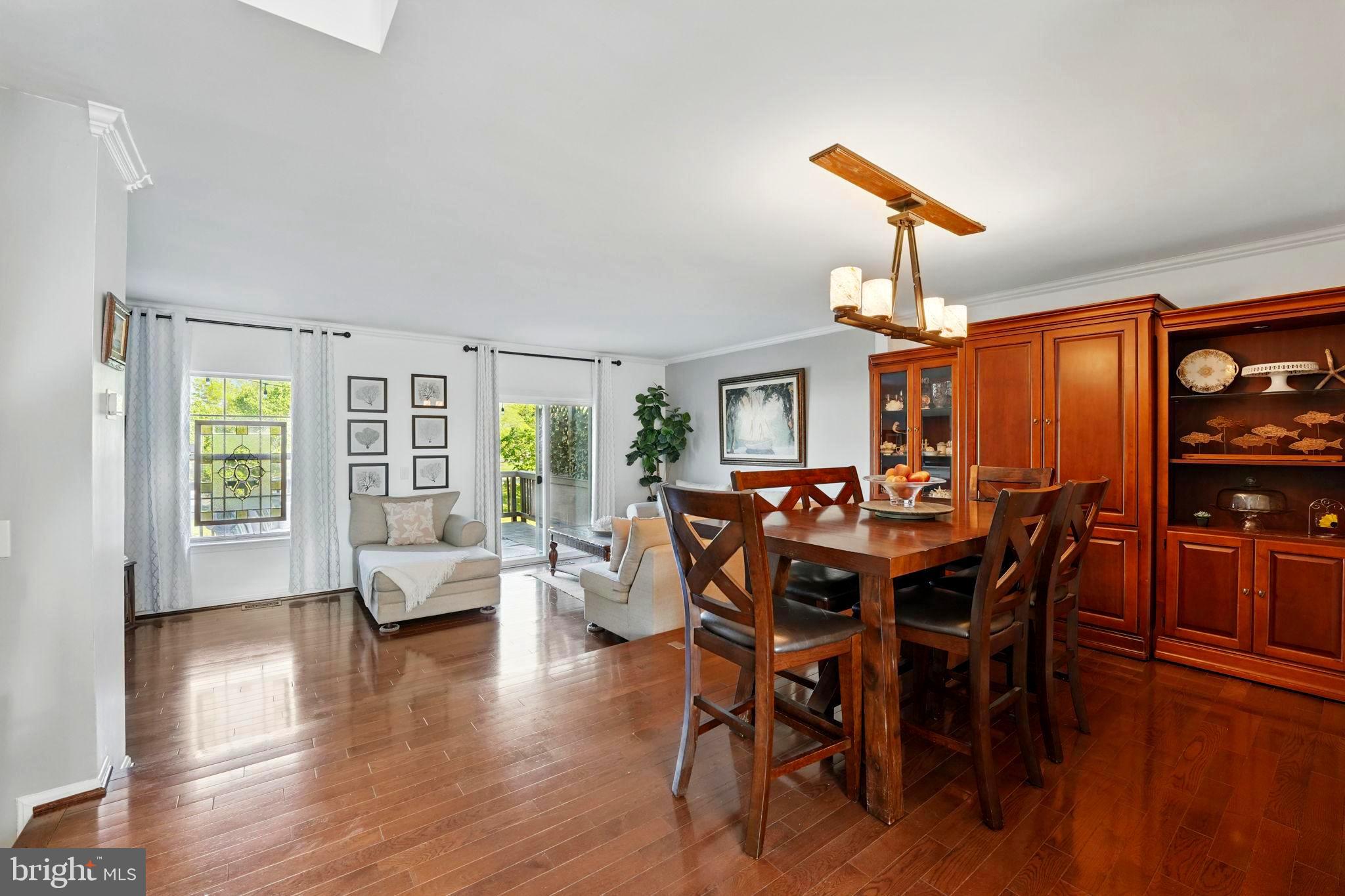 FRANKLIN GLEN - Residential