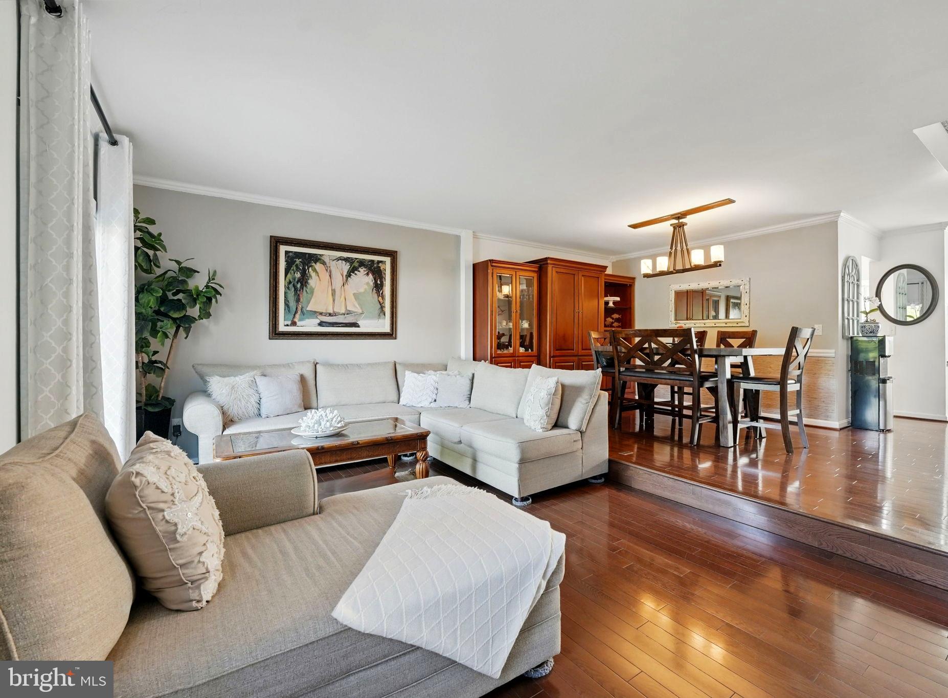 FRANKLIN GLEN - Residential