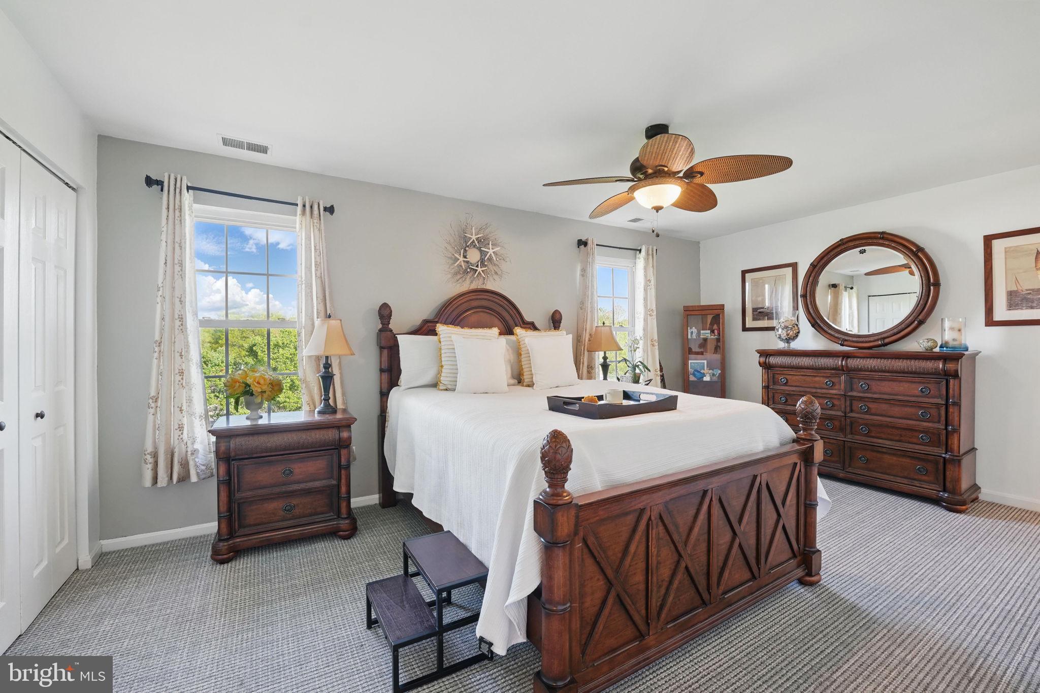 FRANKLIN GLEN - Residential