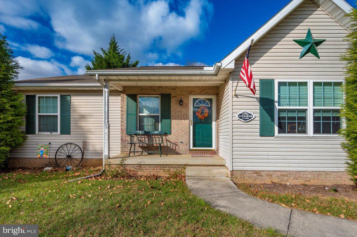 BRIGHTON MANOR - Residential