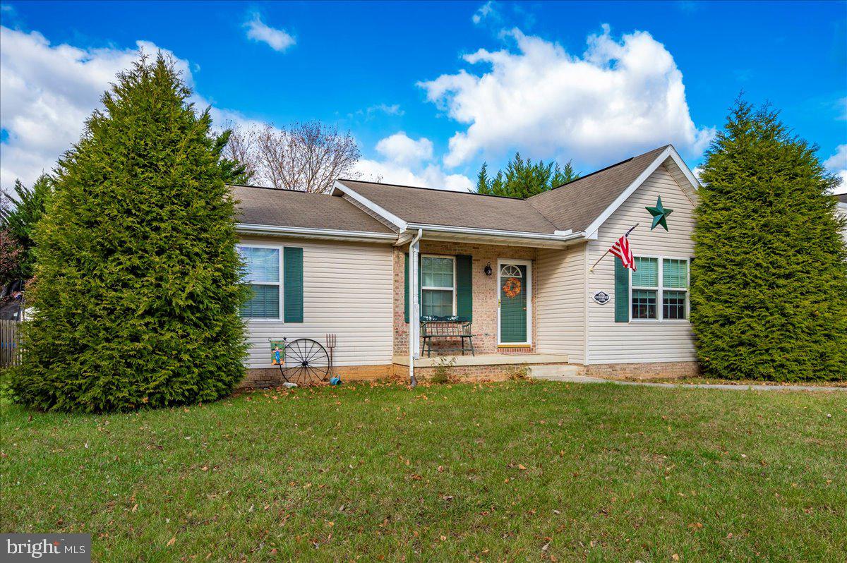 BRIGHTON MANOR - Residential