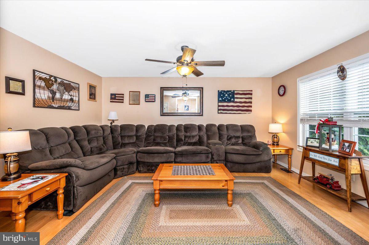 BRIGHTON MANOR - Residential