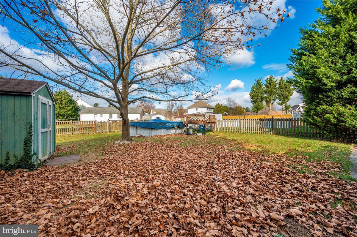 BRIGHTON MANOR - Residential