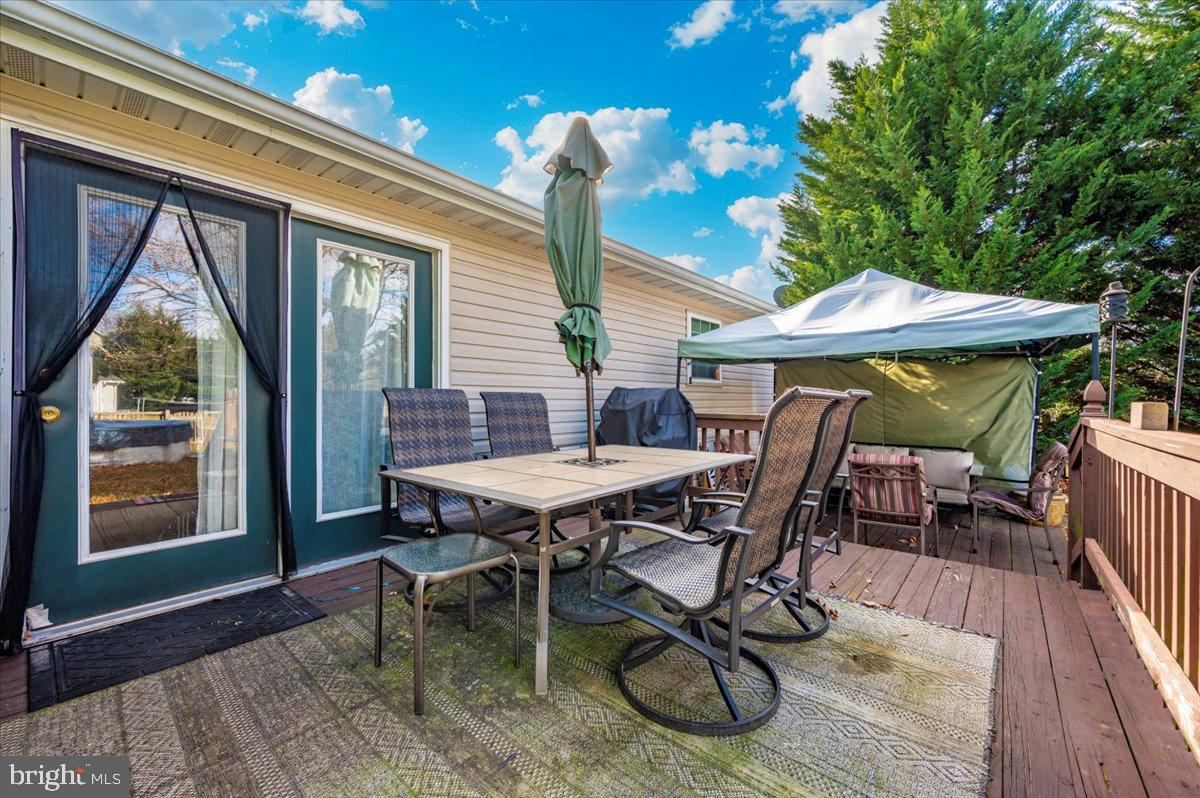 BRIGHTON MANOR - Residential