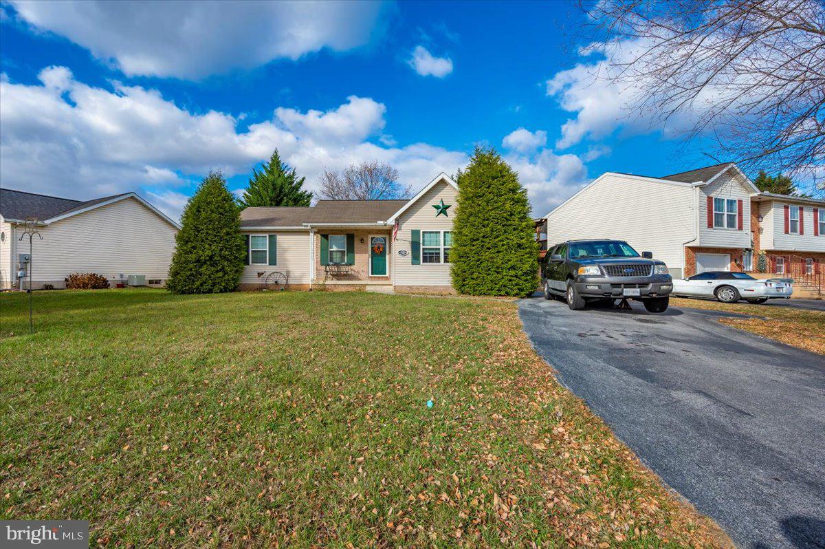 BRIGHTON MANOR - Residential