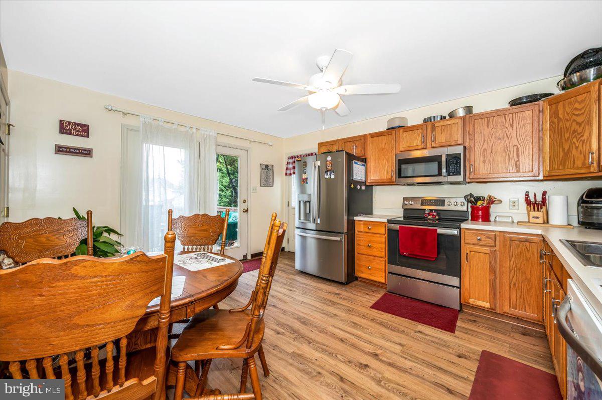 BRIGHTON MANOR - Residential