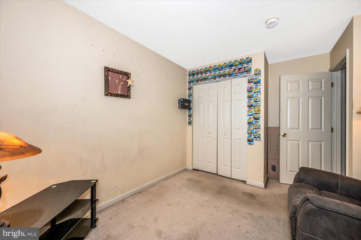 BRIGHTON MANOR - Residential