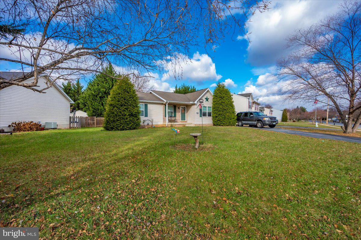 BRIGHTON MANOR - Residential