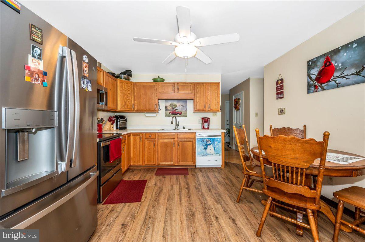 BRIGHTON MANOR - Residential