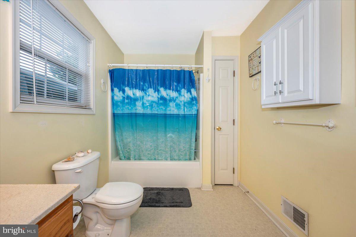 BRIGHTON MANOR - Residential