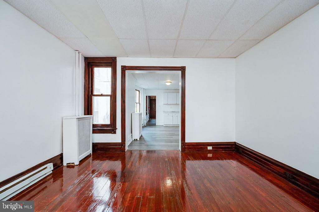 CENTRE PARK HISTOR - Residential Lease