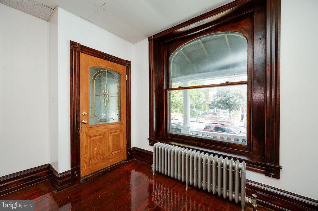 CENTRE PARK HISTOR - Residential Lease