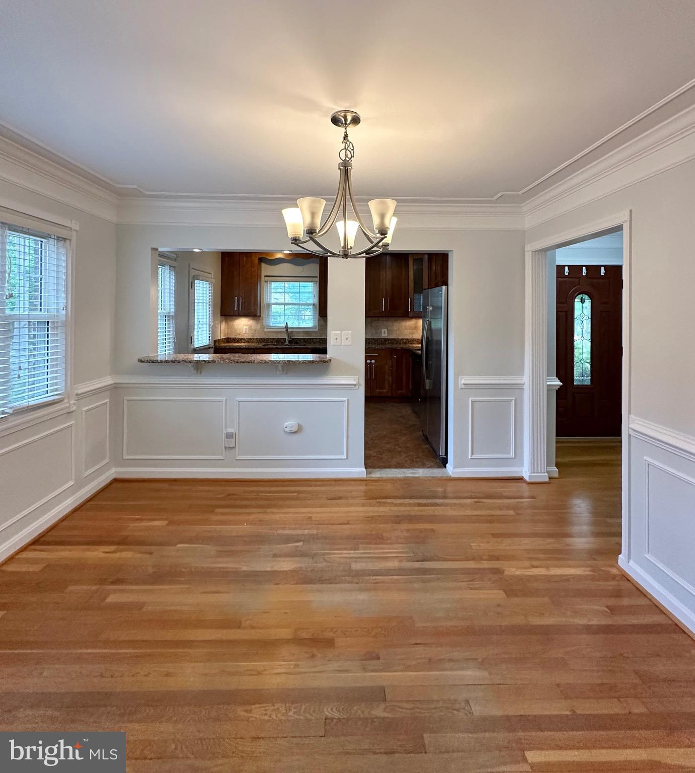 SLEEPY HOLLOW MANOR - Residential Lease