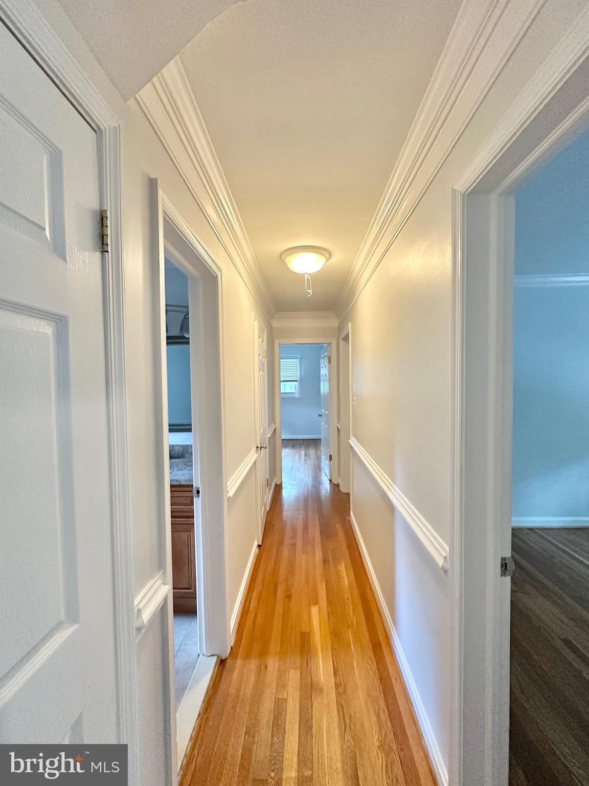 SLEEPY HOLLOW MANOR - Residential Lease