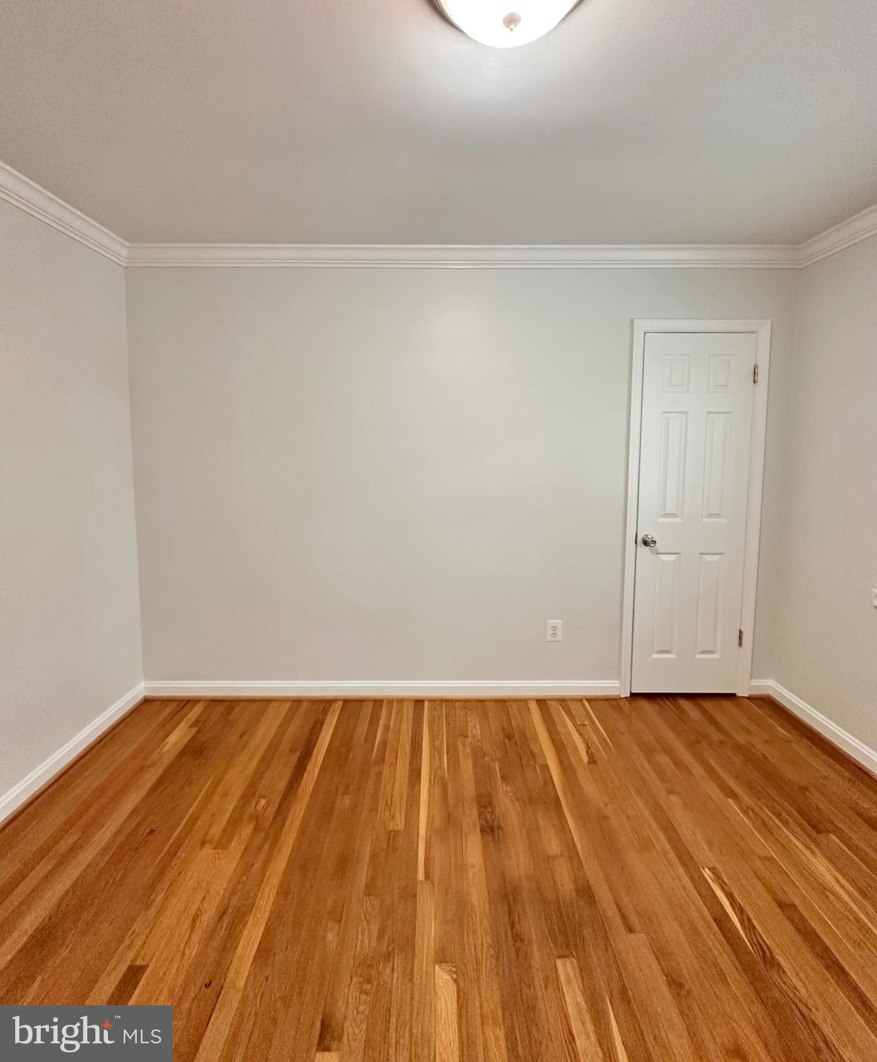 SLEEPY HOLLOW MANOR - Residential Lease