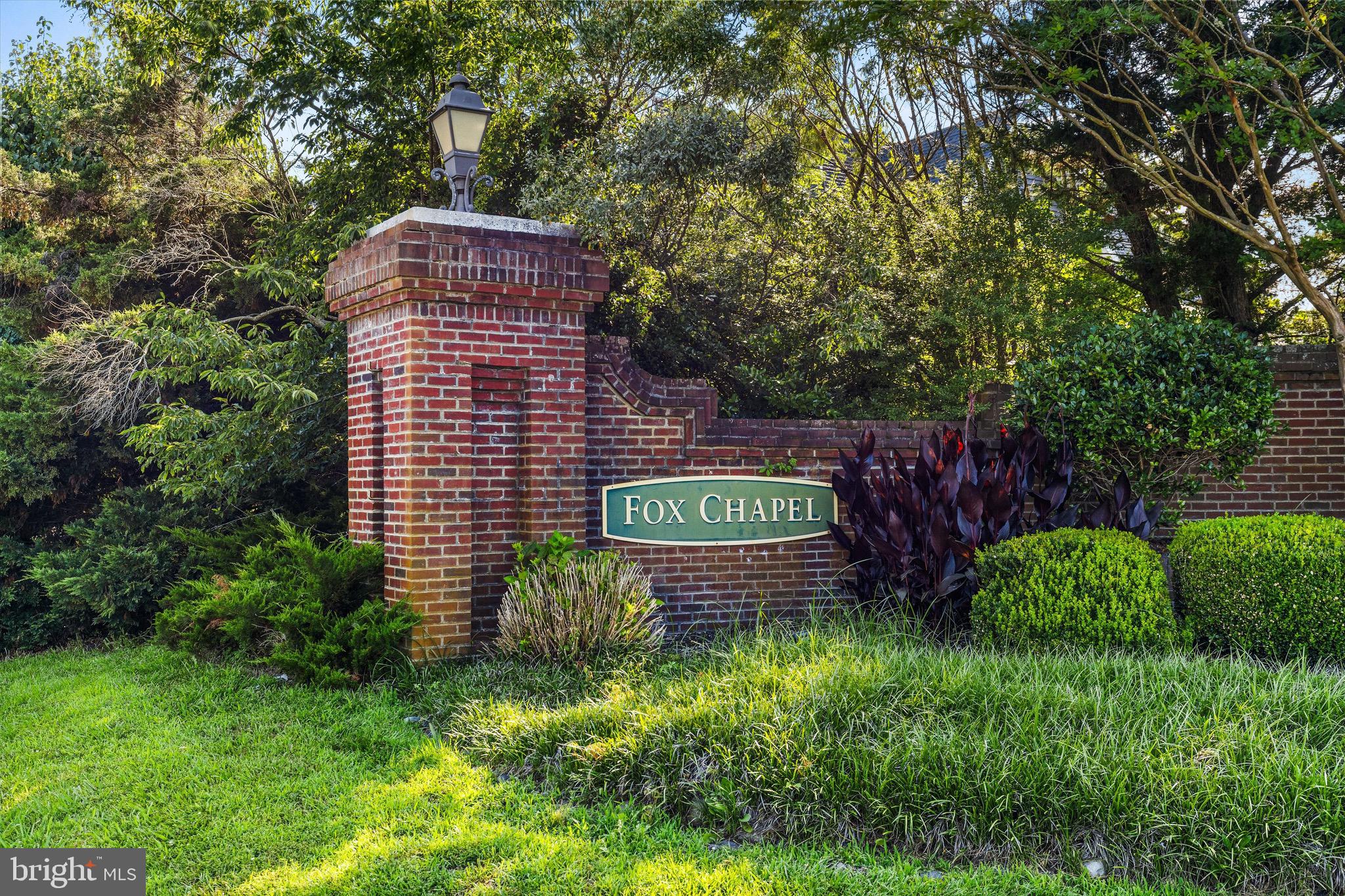 10135 QUEENS CIRCLE