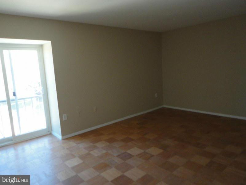 BURNT MILLS TOWNHOUSES - Residential