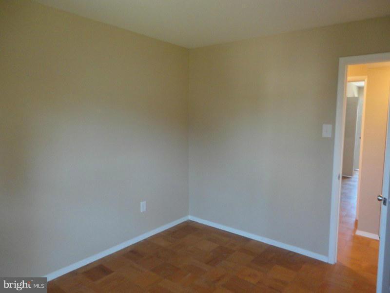 BURNT MILLS TOWNHOUSES - Residential