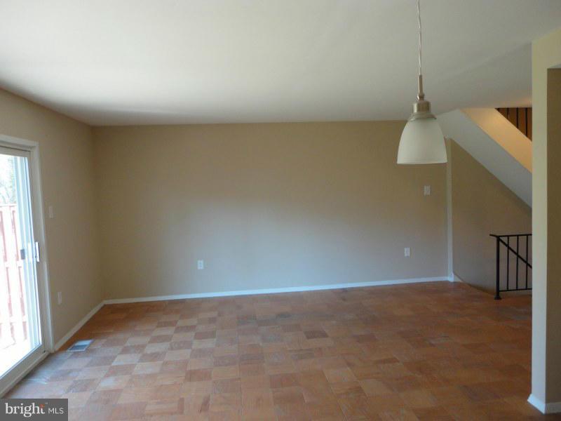 BURNT MILLS TOWNHOUSES - Residential