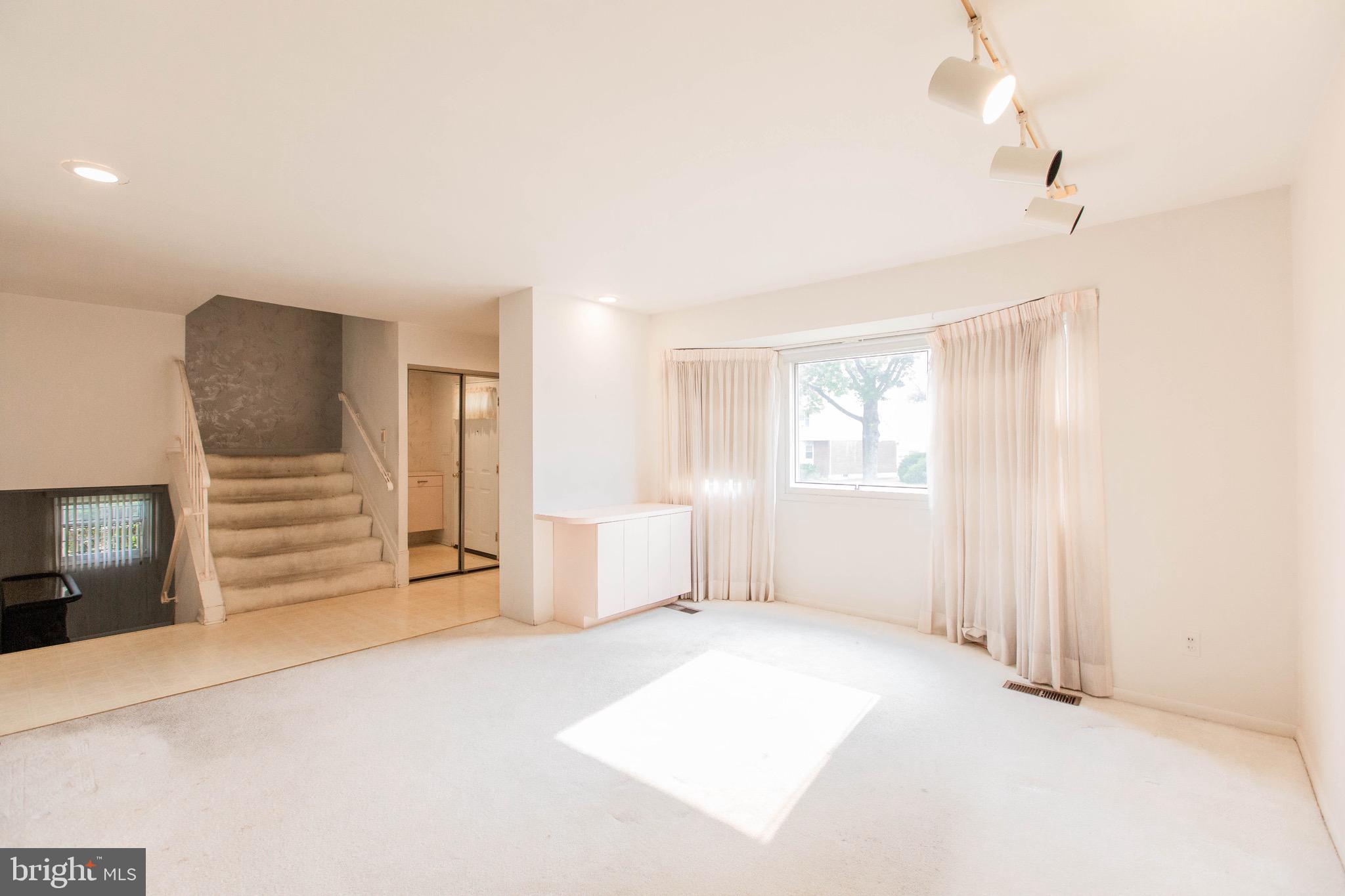 PICKWICK - Residential