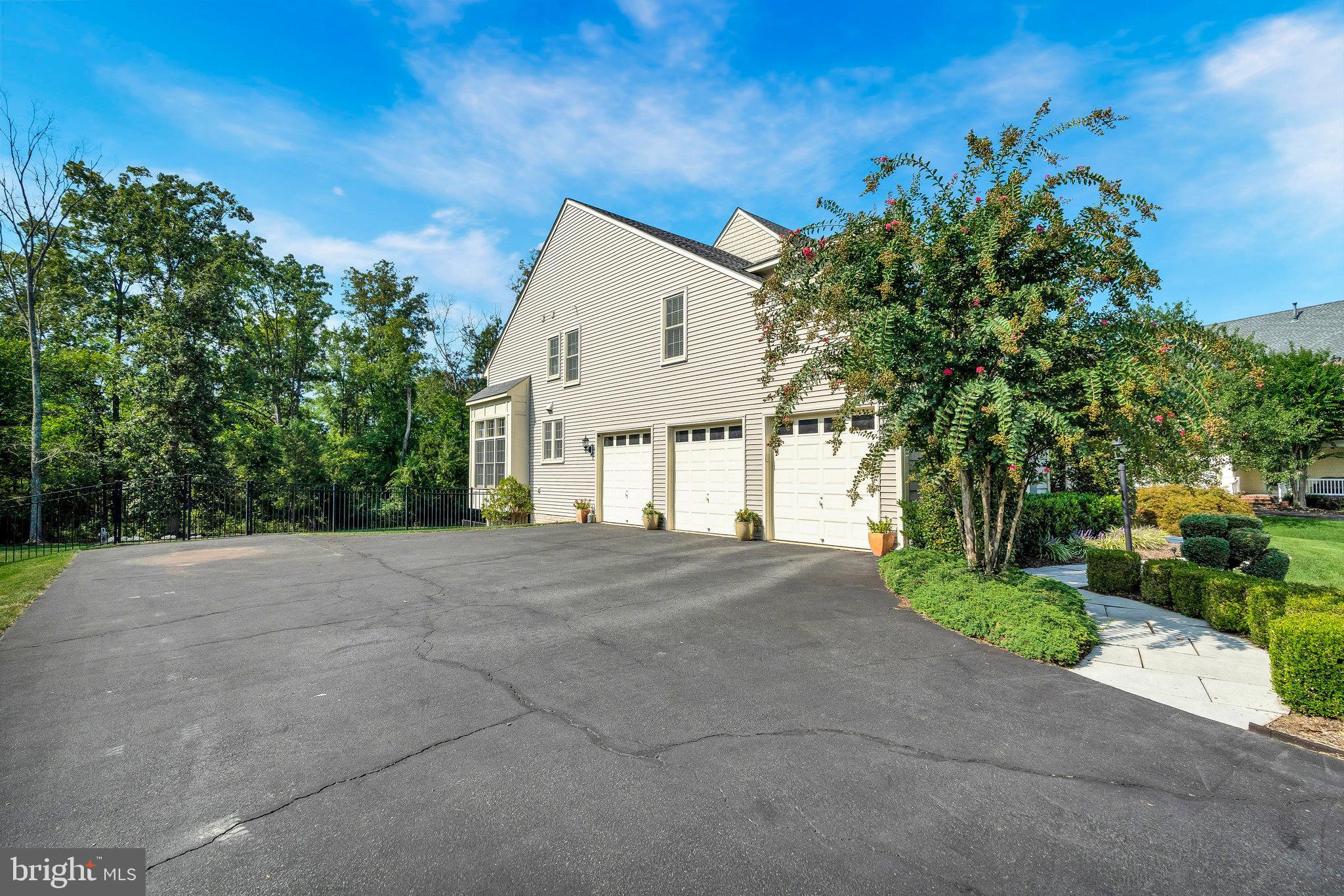 THE VILLAGE OF WAXPOOL - Residential