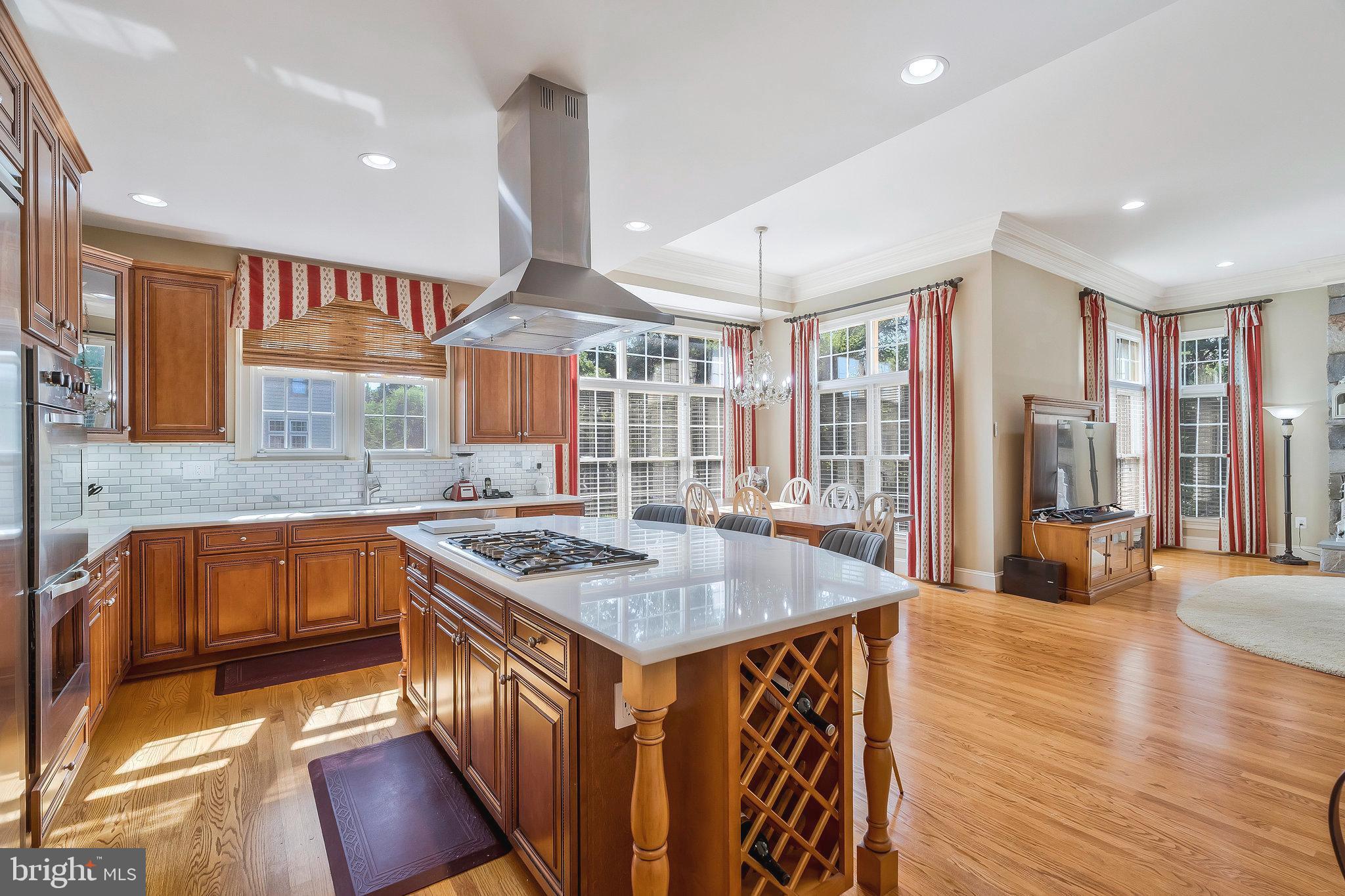 THE VILLAGE OF WAXPOOL - Residential