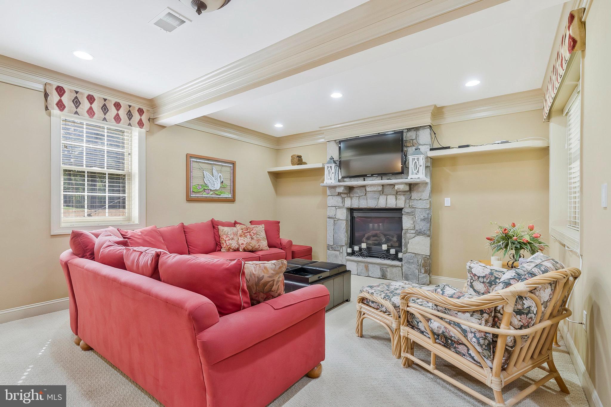 THE VILLAGE OF WAXPOOL - Residential