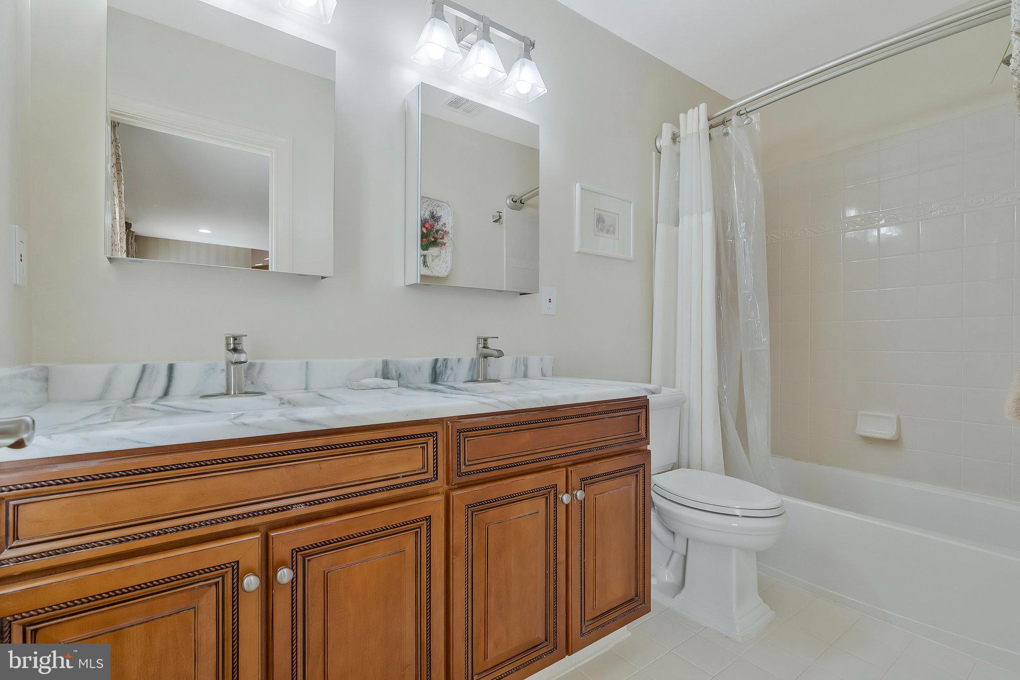 THE VILLAGE OF WAXPOOL - Residential