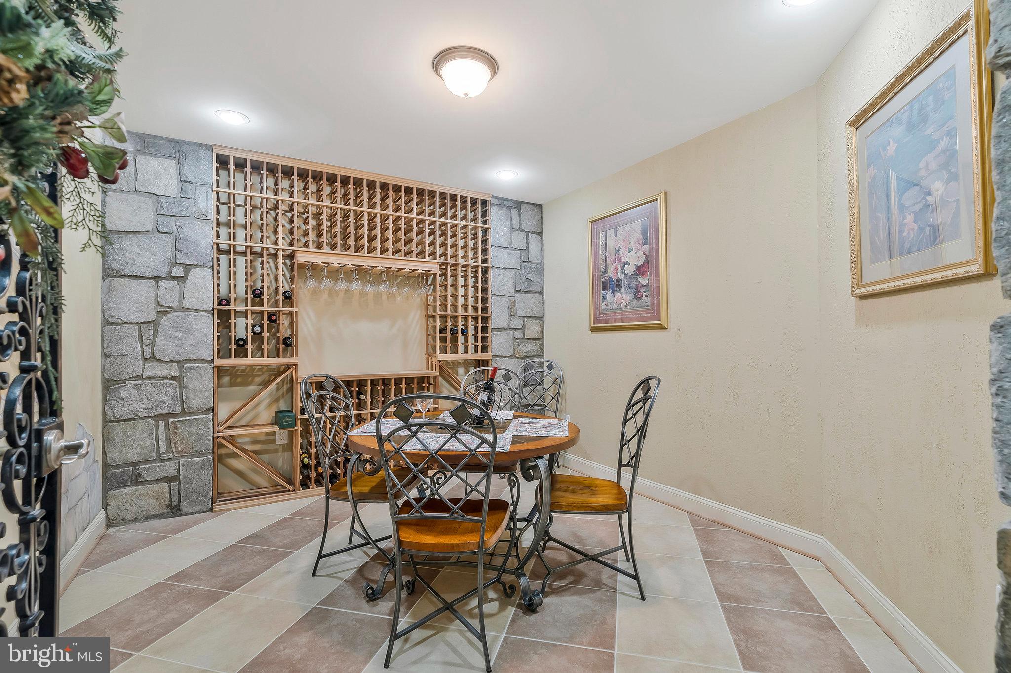 THE VILLAGE OF WAXPOOL - Residential