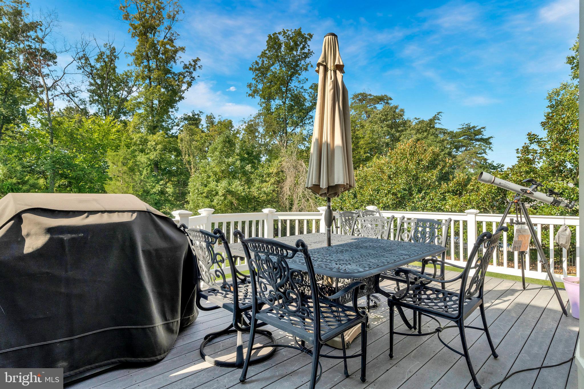 THE VILLAGE OF WAXPOOL - Residential