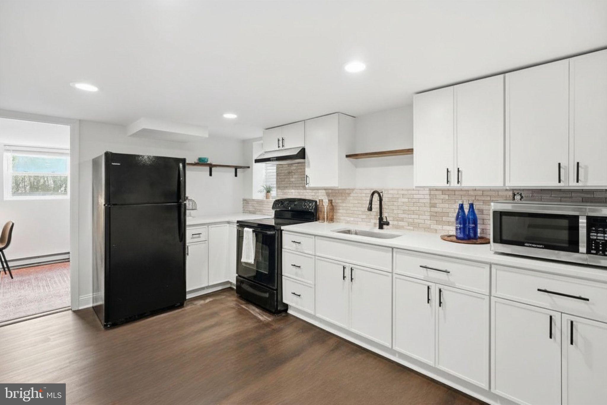 WHEATON WOODS - Residential