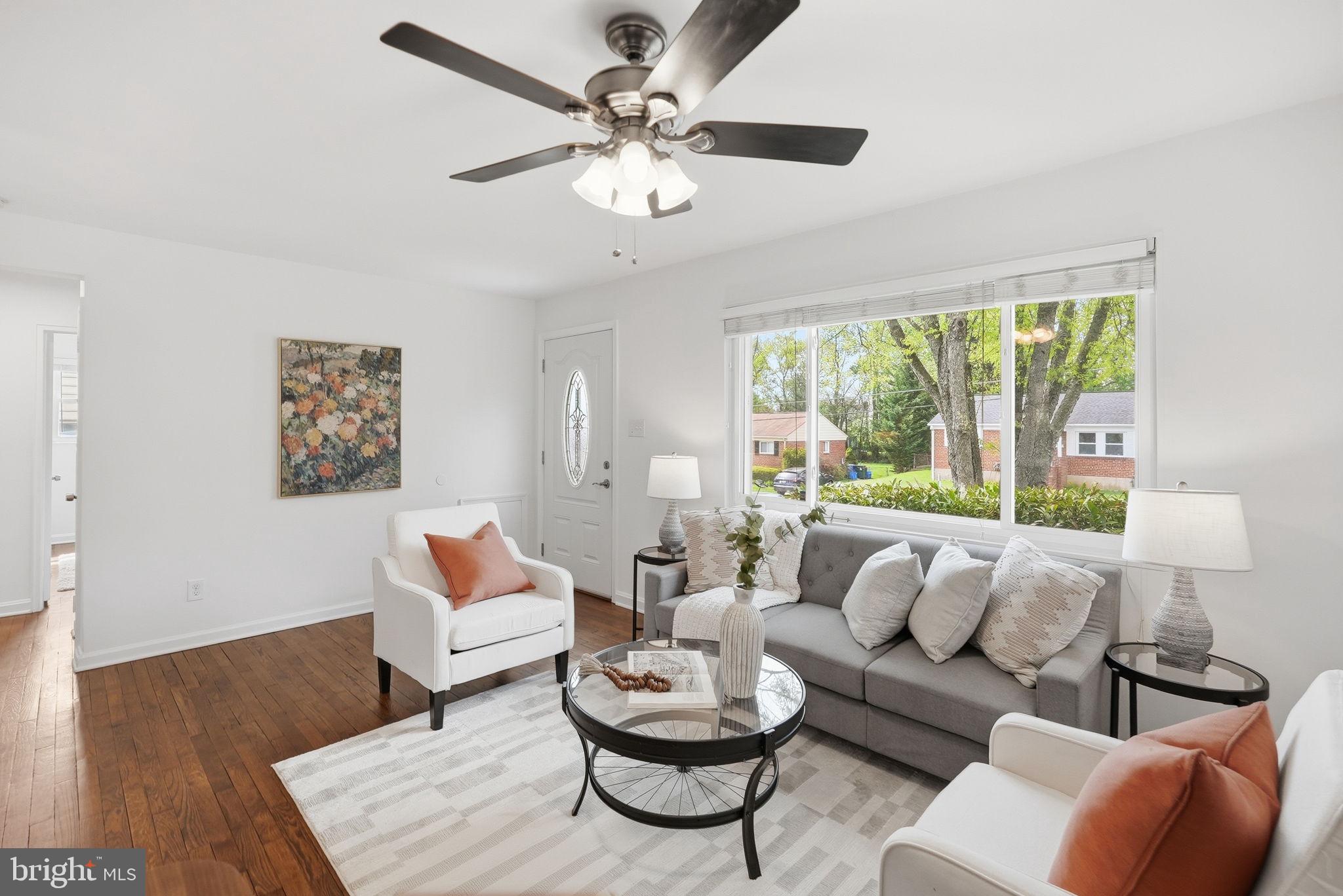 WHEATON WOODS - Residential