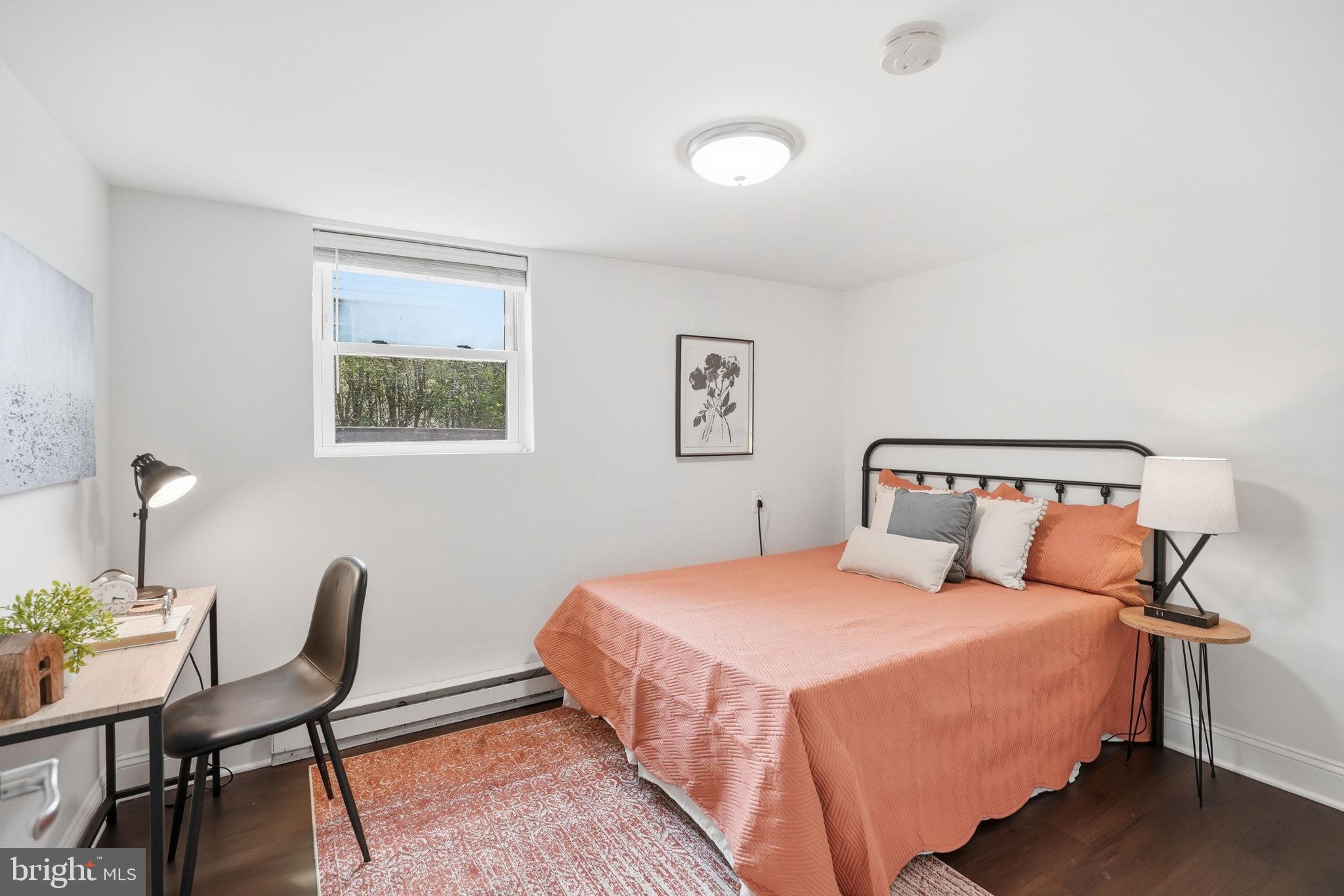 WHEATON WOODS - Residential