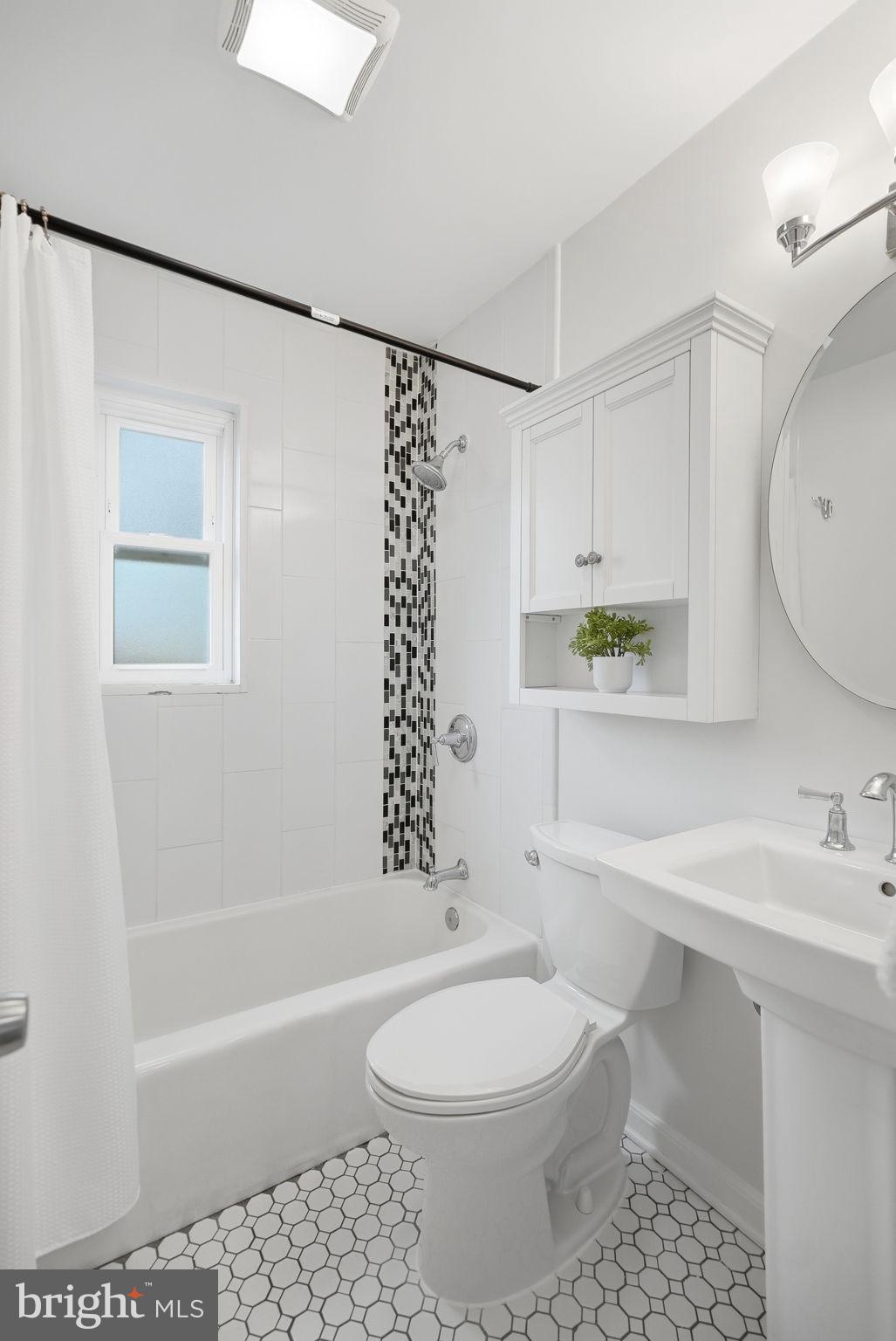 WHEATON WOODS - Residential