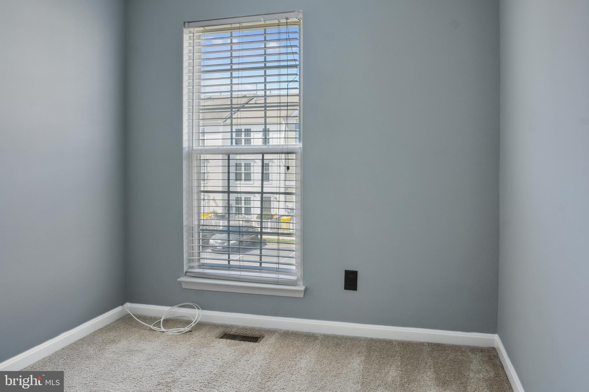 CLOVERLEAF COMMONS - Residential