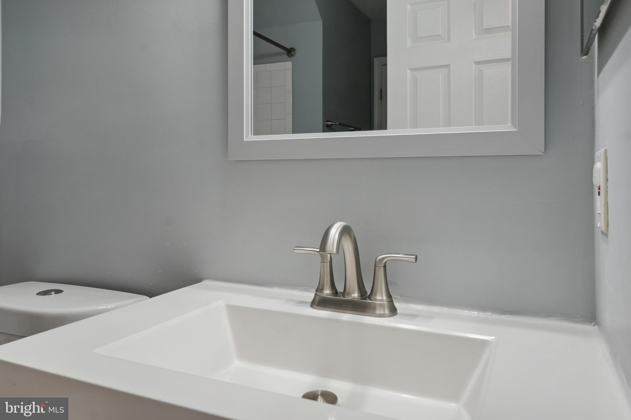 CLOVERLEAF COMMONS - Residential