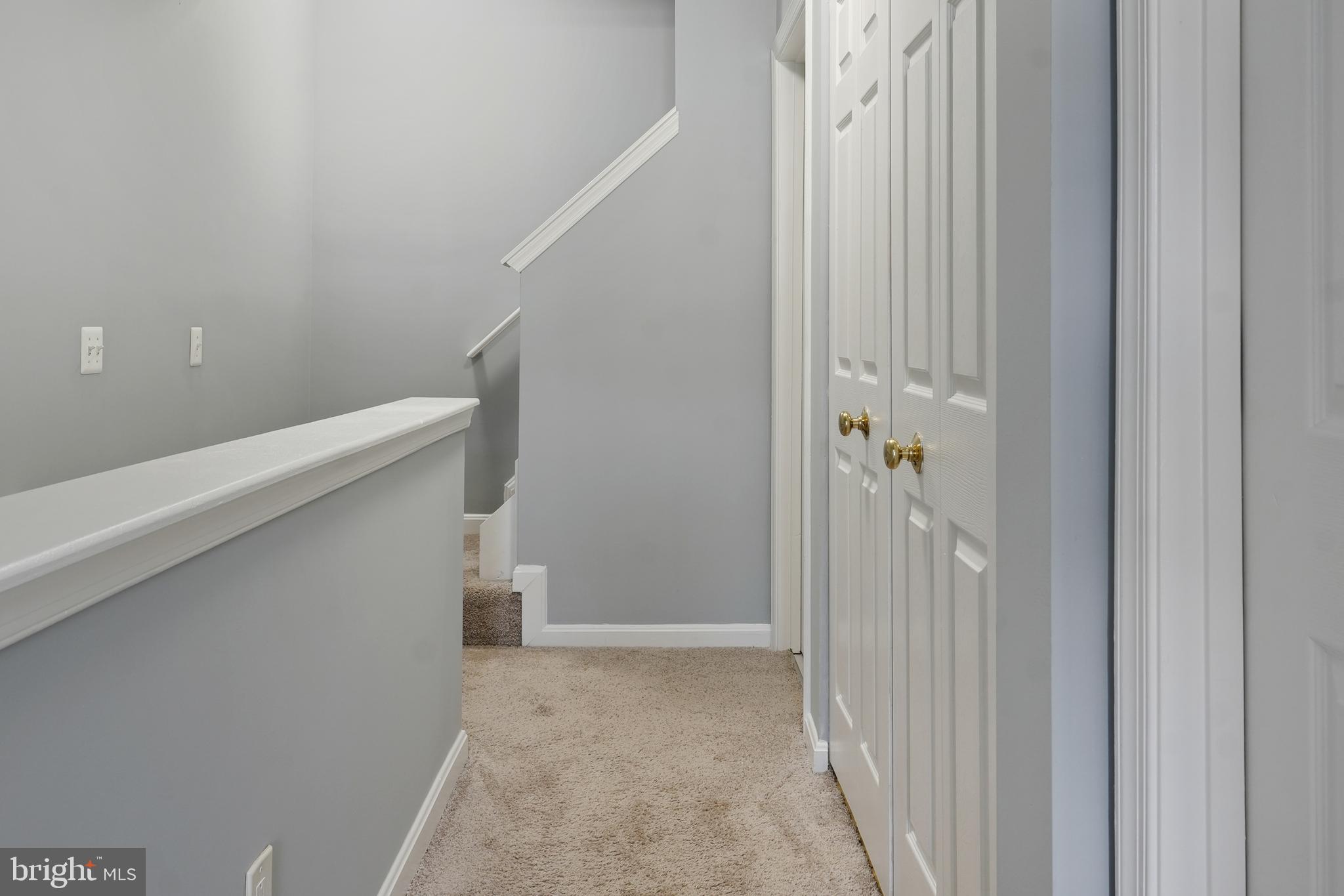 CLOVERLEAF COMMONS - Residential