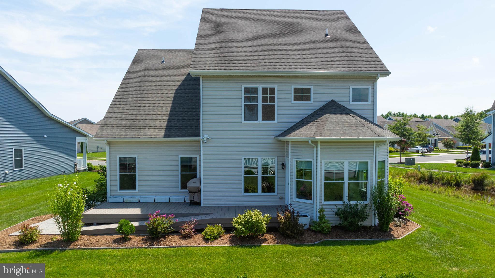 16858 BELLEVUE COURT