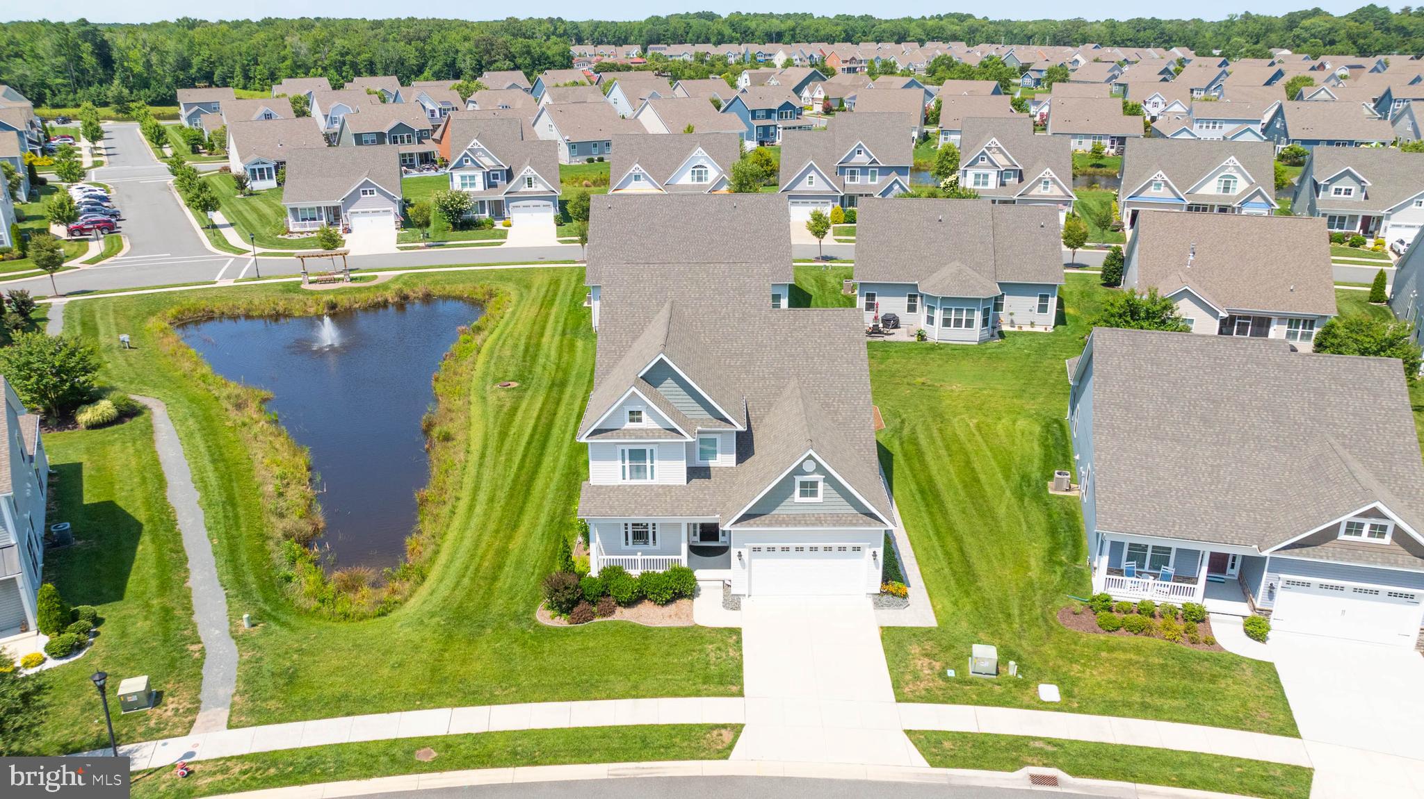 16858 BELLEVUE COURT