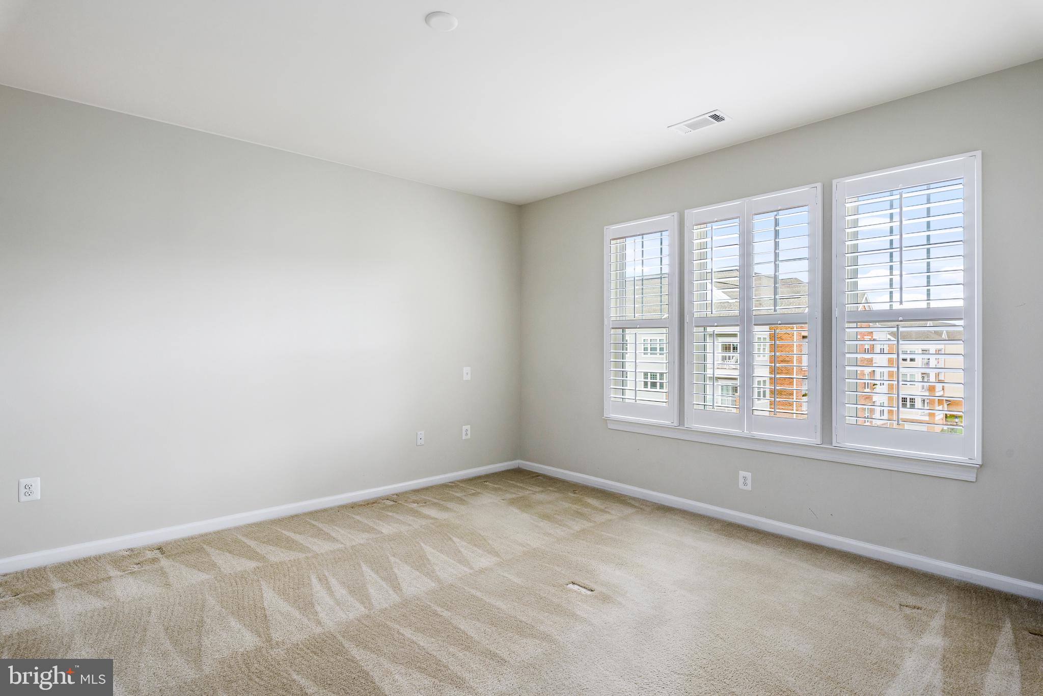 POTOMAC GREEN CONDOMINIUM - Residential