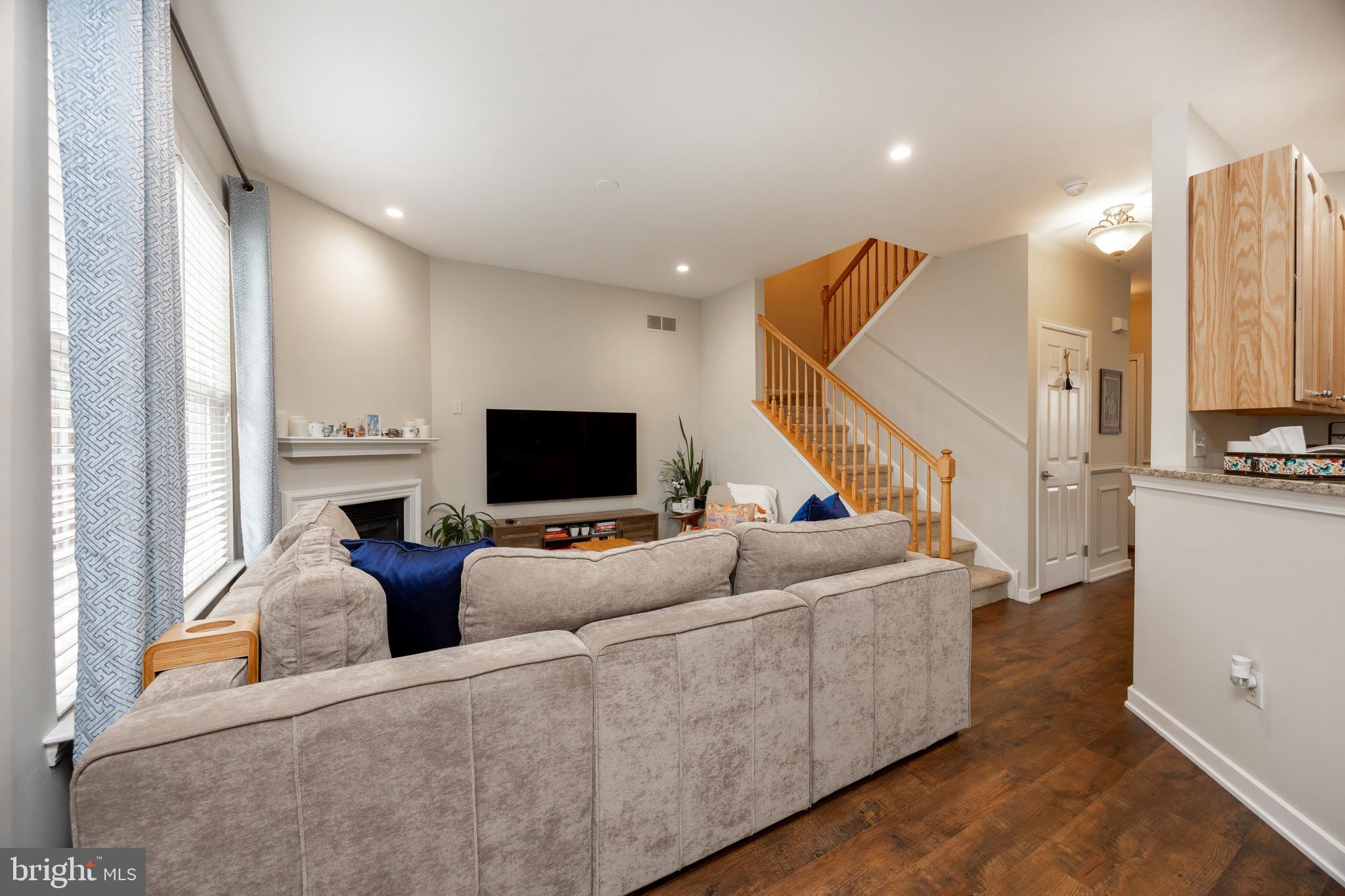 PROVIDENCE VIEW - Residential Lease