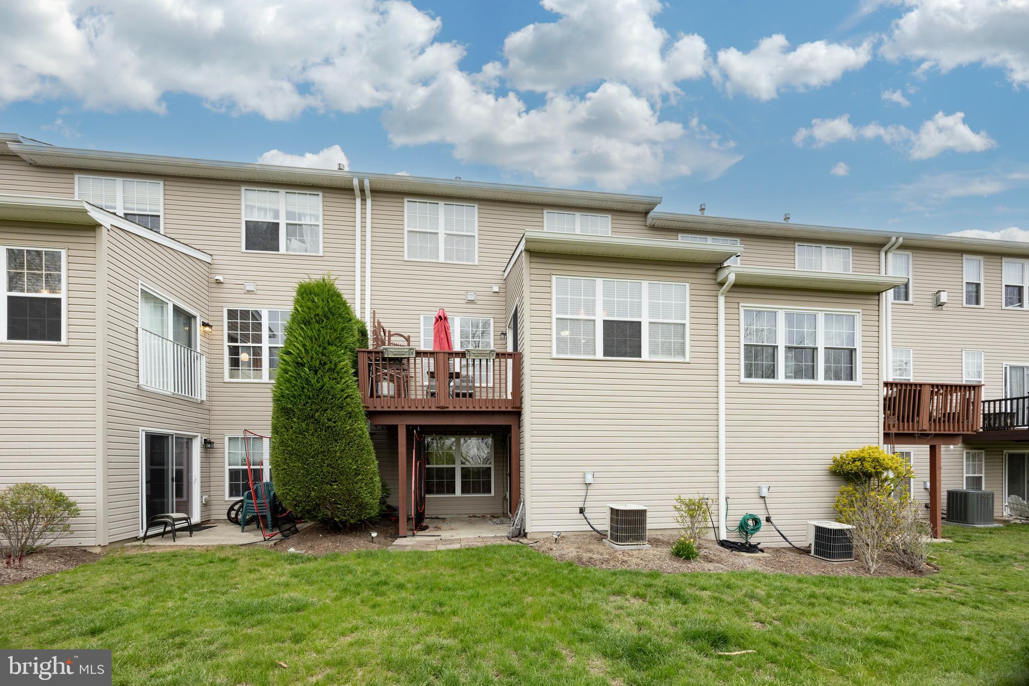 PROVIDENCE VIEW - Residential Lease