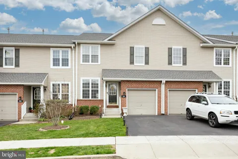 525 Quincy Street, Collegeville, PA MLS: PAMC2135482