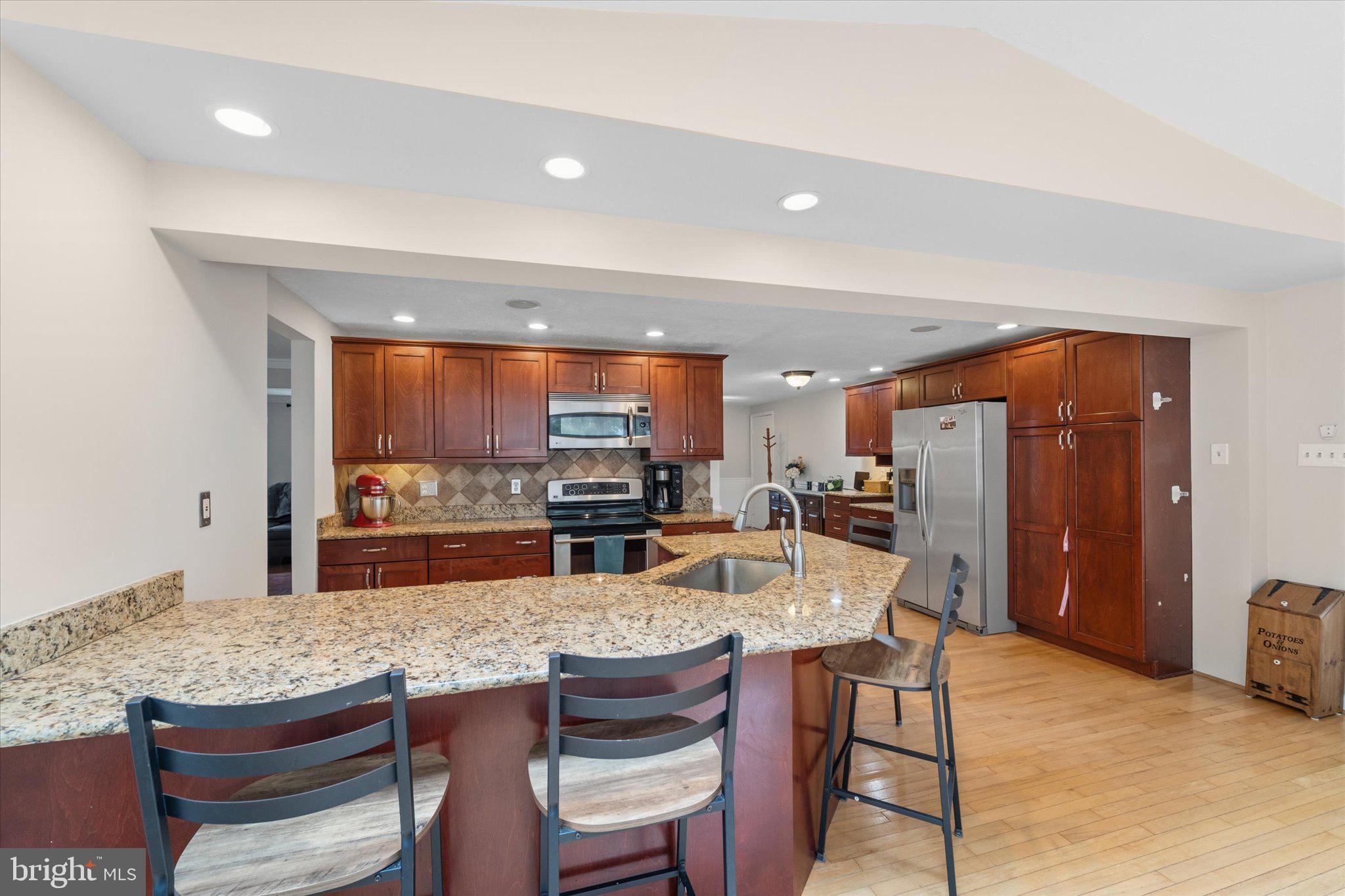 HOPEWELL - Residential