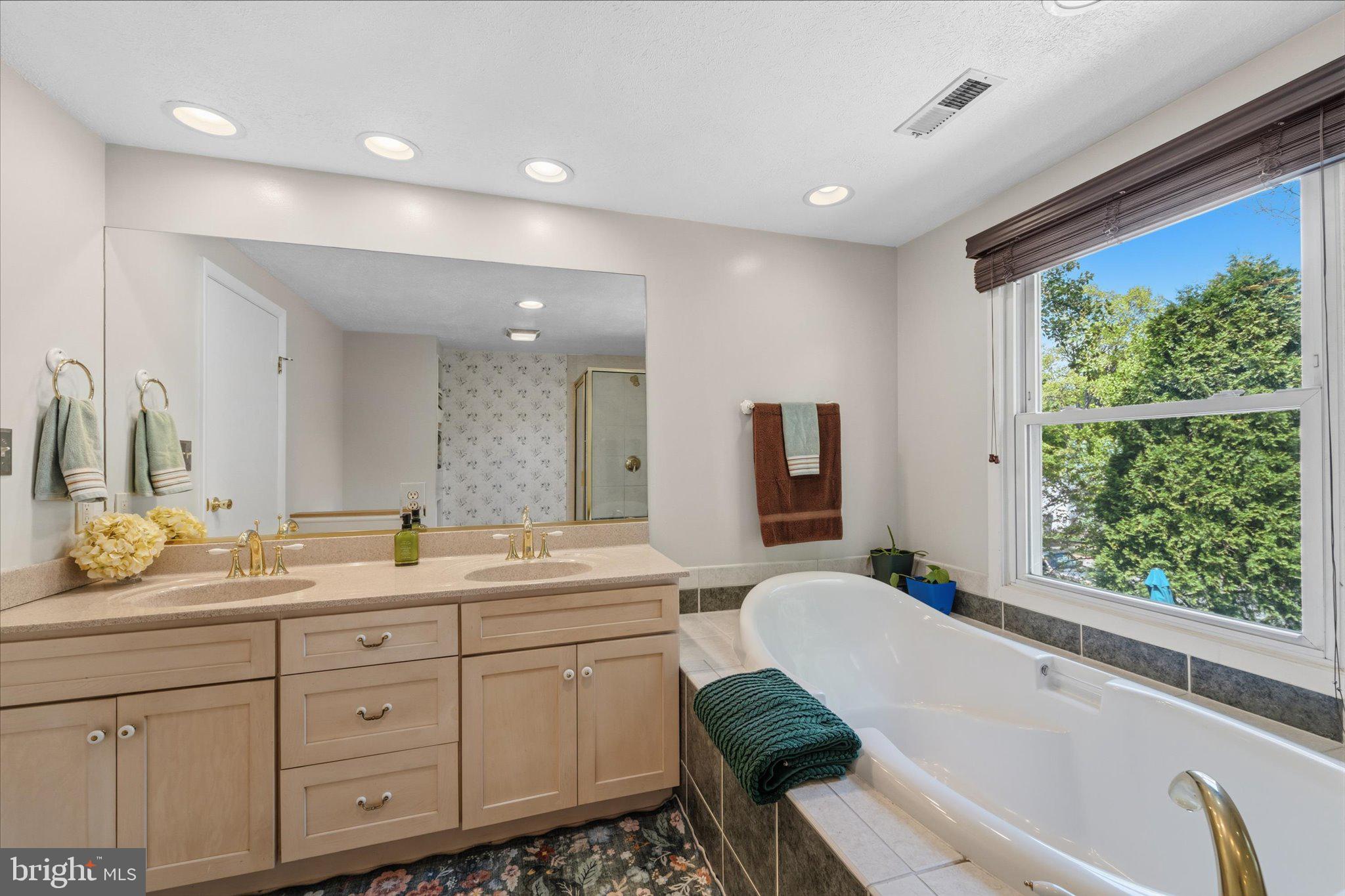 HOPEWELL - Residential